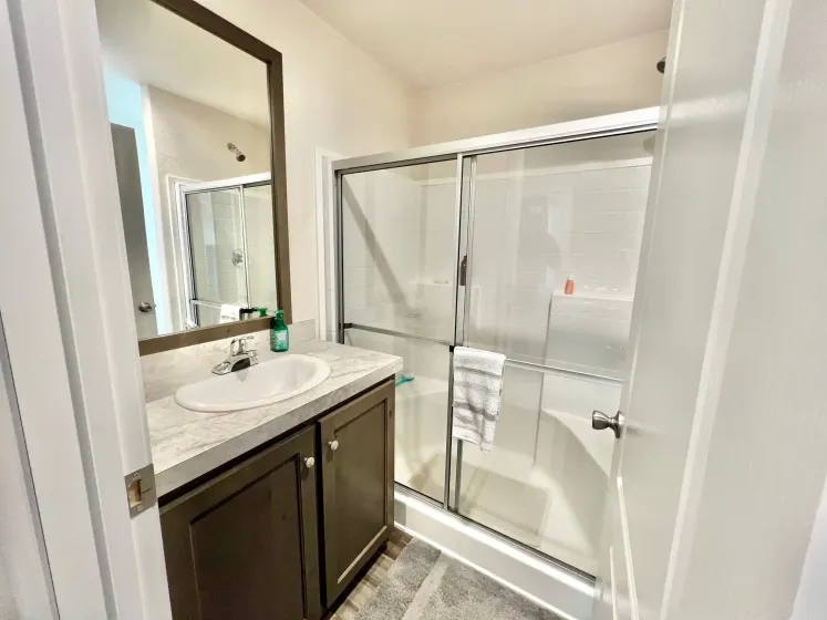 5015 Paul St, Reno, Nevada 89506, 2 Bedrooms Bedrooms, 10 Rooms Rooms,1 BathroomBathrooms,Manufactured,Residential,Paul,260005156