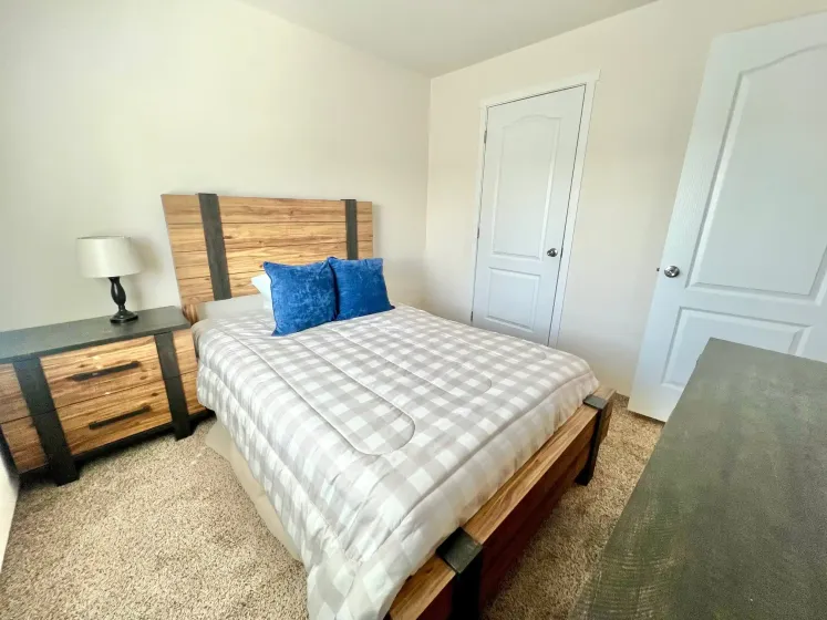 5015 Paul St, Reno, Nevada 89506, 2 Bedrooms Bedrooms, 10 Rooms Rooms,1 BathroomBathrooms,Manufactured,Residential,Paul,260005156