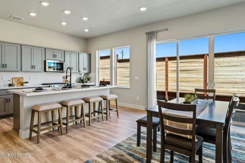 182 Silver Peak Lp, Carson City, Nevada 89701, 3 Bedrooms Bedrooms, ,3 BathroomsBathrooms,Residential,Residential,Silver Peak Lp,260005157