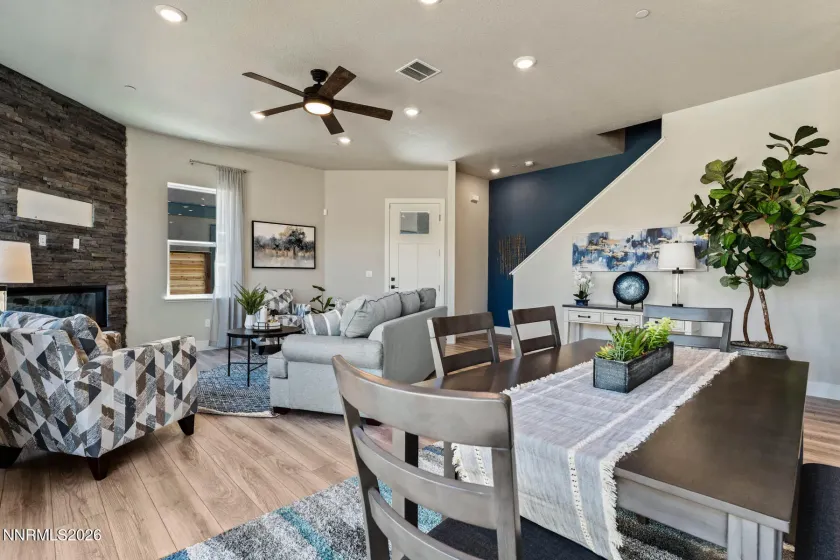 182 Silver Peak Lp, Carson City, Nevada 89701, 3 Bedrooms Bedrooms, ,3 BathroomsBathrooms,Residential,Residential,Silver Peak Lp,260005157