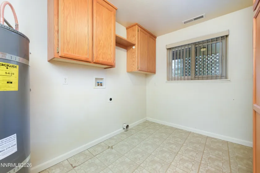 1504 Fahim, Gardnerville, Nevada 89410, 3 Bedrooms Bedrooms, ,2 BathroomsBathrooms,Residential,Residential,Fahim,260005160