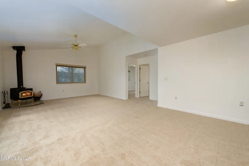 1504 Fahim, Gardnerville, Nevada 89410, 3 Bedrooms Bedrooms, ,2 BathroomsBathrooms,Residential,Residential,Fahim,260005160