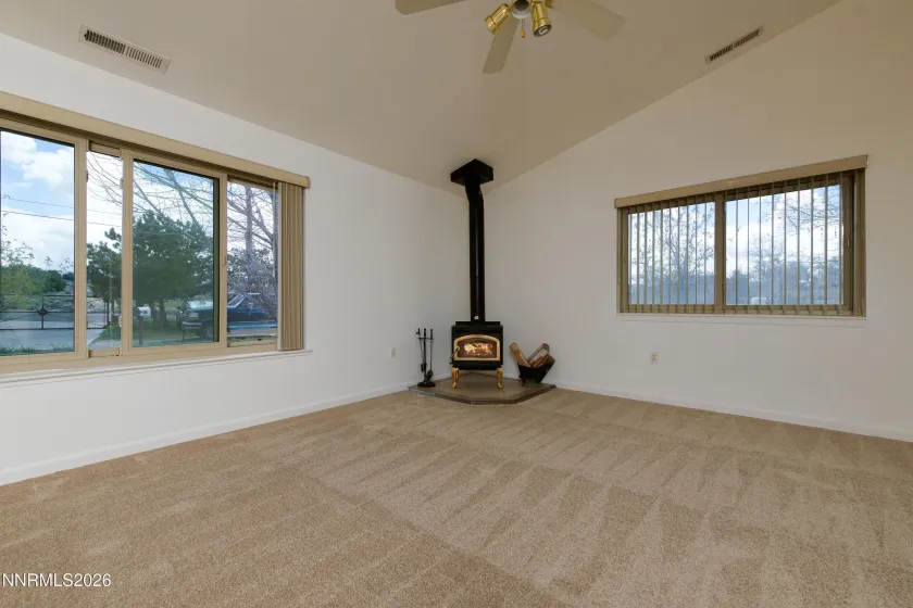 1504 Fahim, Gardnerville, Nevada 89410, 3 Bedrooms Bedrooms, ,2 BathroomsBathrooms,Residential,Residential,Fahim,260005160