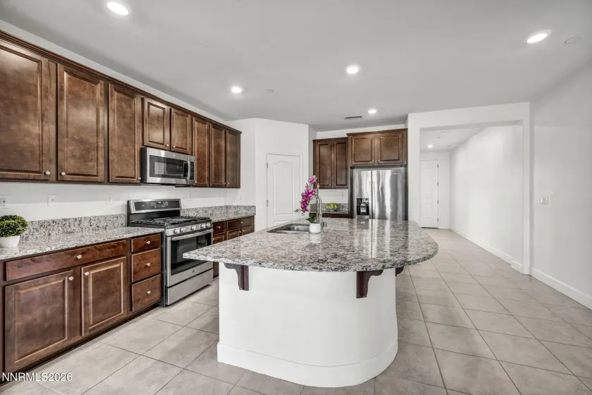 3262 Rimini, Sparks, Nevada 89434, 3 Bedrooms Bedrooms, ,2 BathroomsBathrooms,Residential,Residential,Rimini,260005163