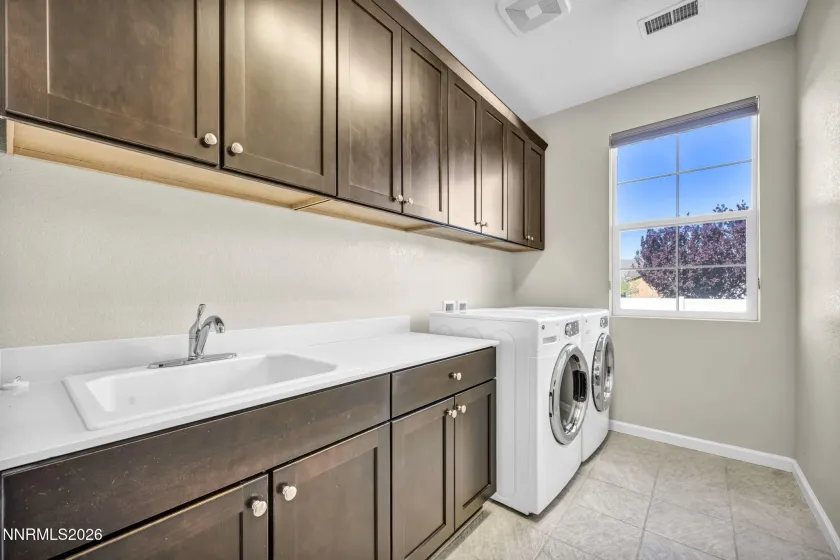 2232 Alivia, Reno, Nevada 89521, 3 Bedrooms Bedrooms, ,4 BathroomsBathrooms,Residential Lease,Manufactured,Alivia,260005169