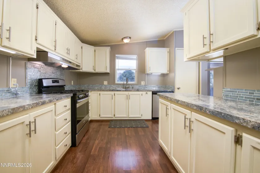 1355 Sandstone, Topaz Ranch Estates, Nevada 89444, 3 Bedrooms Bedrooms, ,2 BathroomsBathrooms,Residential,Residential,Sandstone,260005170