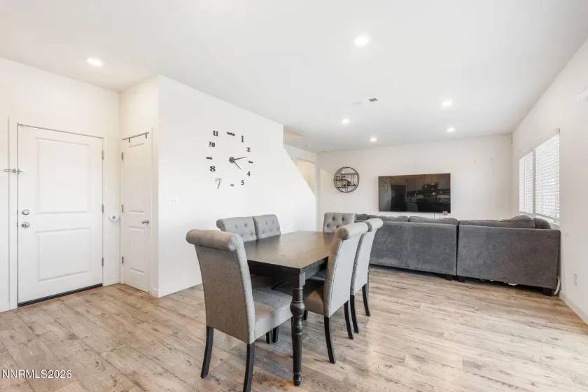 456 Antares, Reno, Nevada 89506, 4 Bedrooms Bedrooms, ,3 BathroomsBathrooms,Residential,Residential,Antares,260005174