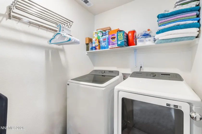 456 Antares, Reno, Nevada 89506, 4 Bedrooms Bedrooms, ,3 BathroomsBathrooms,Residential,Residential,Antares,260005174