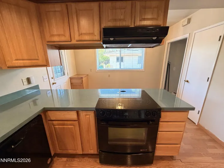 1214 Gordon, Reno, Nevada 89509, 2 Bedrooms Bedrooms, ,2 BathroomsBathrooms,Residential Lease,Manufactured,Gordon,260005176