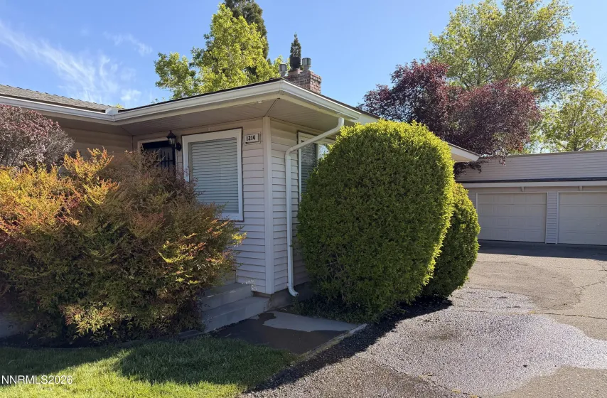 1214 Gordon, Reno, Nevada 89509, 2 Bedrooms Bedrooms, ,2 BathroomsBathrooms,Residential Lease,Manufactured,Gordon,260005176