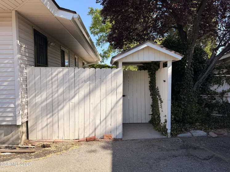 1214 Gordon, Reno, Nevada 89509, 2 Bedrooms Bedrooms, ,2 BathroomsBathrooms,Residential Lease,Manufactured,Gordon,260005176