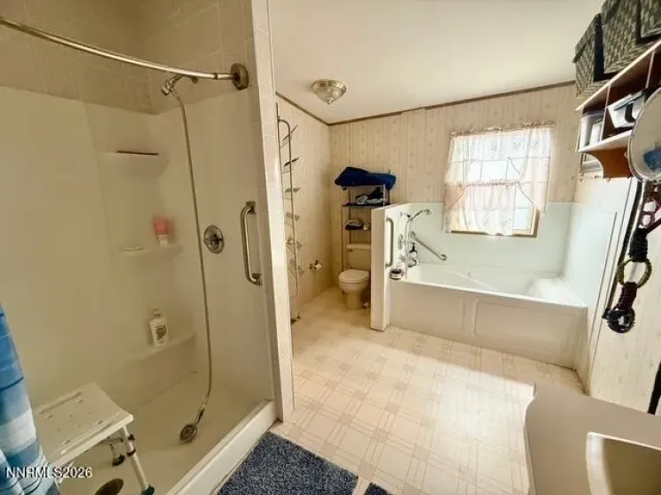 375 Sugar Hill, Sun Valley, Nevada 89433, 2 Bedrooms Bedrooms, ,2 BathroomsBathrooms,Residential,Residential,Sugar Hill,260005175