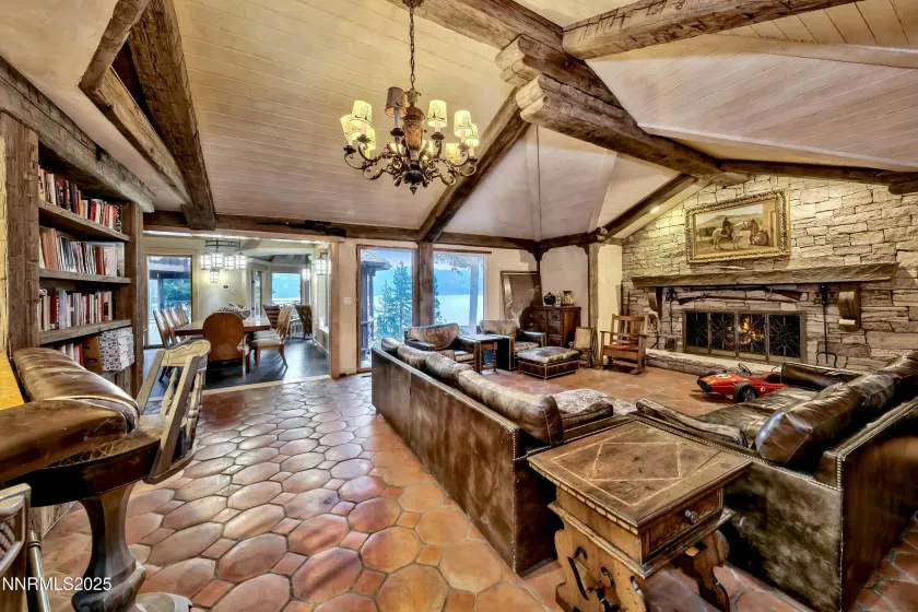 20 Calaneva, Crystal Bay, Nevada 89402, 11 Bedrooms Bedrooms, ,12 BathroomsBathrooms,Residential,Residential,Calaneva,260005179