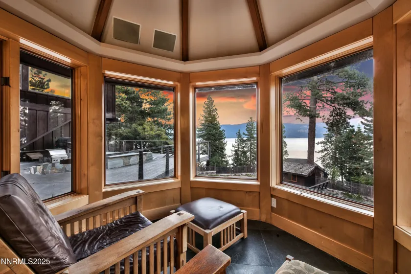 20 Calaneva, Crystal Bay, Nevada 89402, 11 Bedrooms Bedrooms, ,12 BathroomsBathrooms,Residential,Residential,Calaneva,260005179