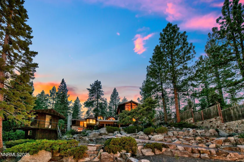 20 Calaneva, Crystal Bay, Nevada 89402, 11 Bedrooms Bedrooms, ,12 BathroomsBathrooms,Residential,Residential,Calaneva,260005179