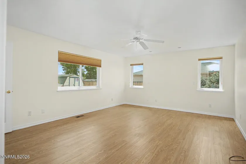 1100 Venturacci, Fallon, Nevada 89406, 3 Bedrooms Bedrooms, ,2 BathroomsBathrooms,Residential,Residential,Venturacci,260005181