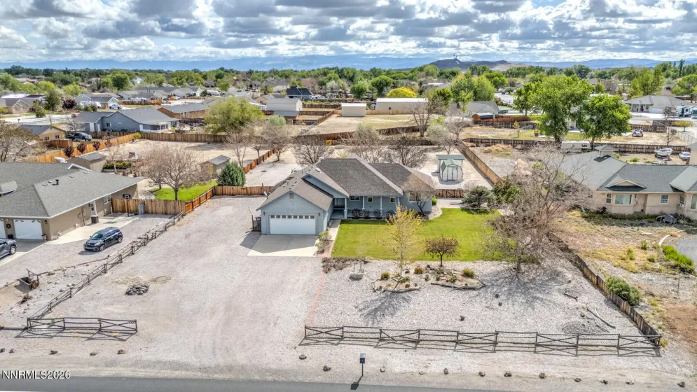 1100 Venturacci, Fallon, Nevada 89406, 3 Bedrooms Bedrooms, ,2 BathroomsBathrooms,Residential,Residential,Venturacci,260005181