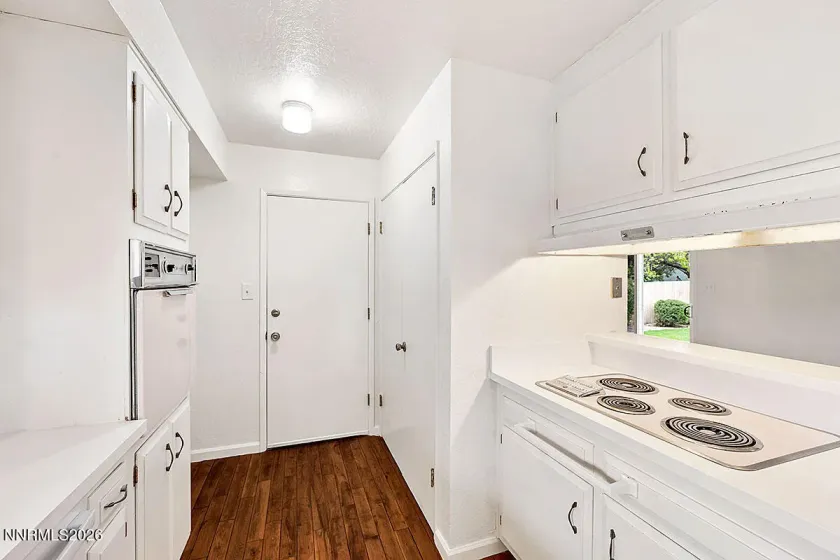 281 Devere, Sparks, Nevada 89431, 3 Bedrooms Bedrooms, ,2 BathroomsBathrooms,Residential,Residential,Devere,260005186