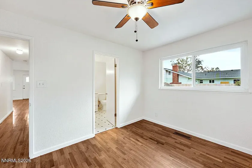 281 Devere, Sparks, Nevada 89431, 3 Bedrooms Bedrooms, ,2 BathroomsBathrooms,Residential,Residential,Devere,260005186