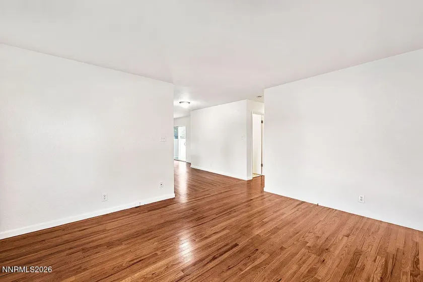 281 Devere, Sparks, Nevada 89431, 3 Bedrooms Bedrooms, ,2 BathroomsBathrooms,Residential,Residential,Devere,260005186