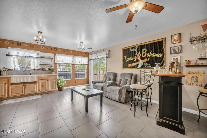 7695 Bichon, Reno, Nevada 89506, 3 Bedrooms Bedrooms, ,2 BathroomsBathrooms,Residential,Residential,Bichon,260005187