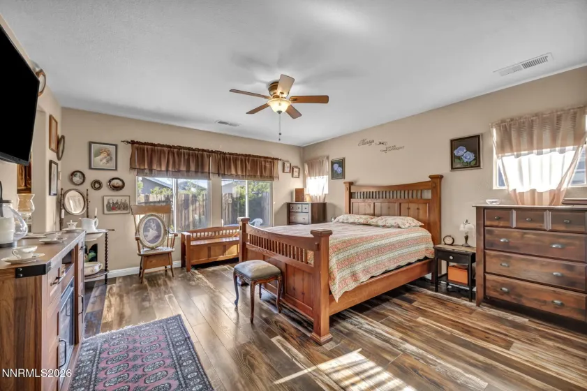 7695 Bichon, Reno, Nevada 89506, 3 Bedrooms Bedrooms, ,2 BathroomsBathrooms,Residential,Residential,Bichon,260005187