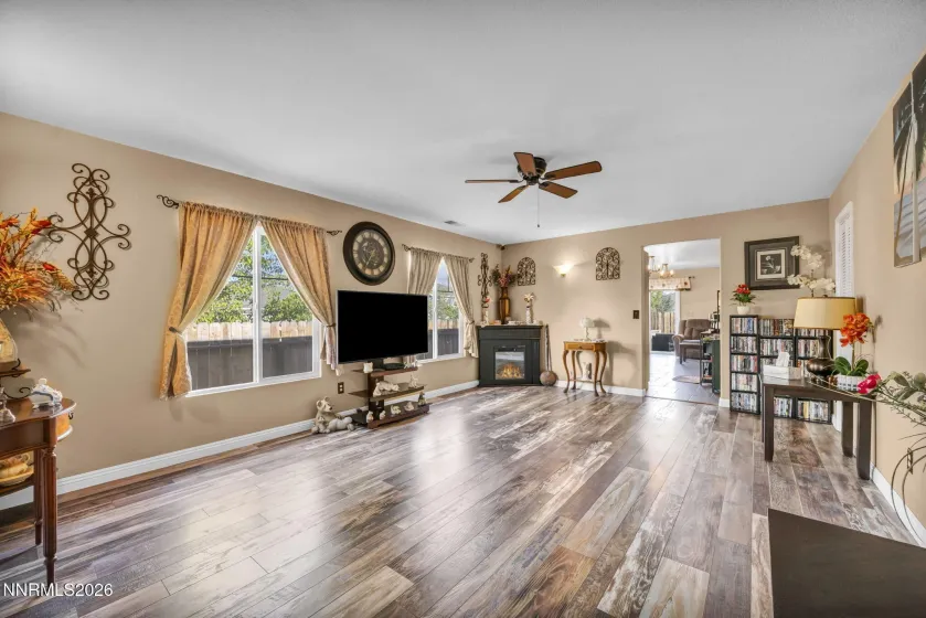 7695 Bichon, Reno, Nevada 89506, 3 Bedrooms Bedrooms, ,2 BathroomsBathrooms,Residential,Residential,Bichon,260005187