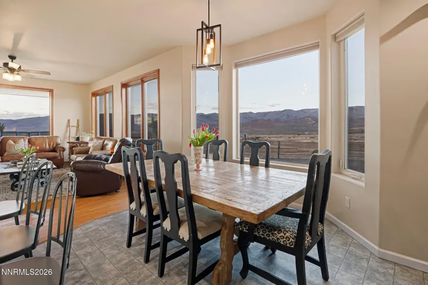 3900 Amy, Reno, Nevada 89510, 3 Bedrooms Bedrooms, ,2 BathroomsBathrooms,Residential,Residential,Amy,260005188