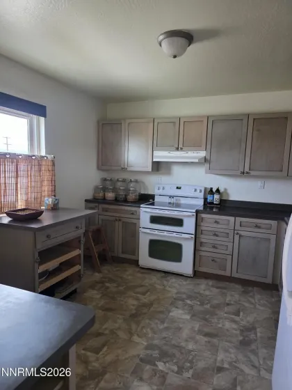 359 E, Hawthorne, Nevada 89415, 3 Bedrooms Bedrooms, ,2 BathroomsBathrooms,Residential,Residential,E,260005197
