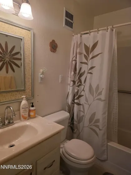 359 E, Hawthorne, Nevada 89415, 3 Bedrooms Bedrooms, ,2 BathroomsBathrooms,Residential,Residential,E,260005197