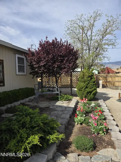 359 E, Hawthorne, Nevada 89415, 3 Bedrooms Bedrooms, ,2 BathroomsBathrooms,Residential,Residential,E,260005197