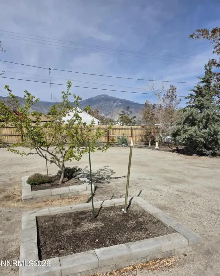 359 E, Hawthorne, Nevada 89415, 3 Bedrooms Bedrooms, ,2 BathroomsBathrooms,Residential,Residential,E,260005197
