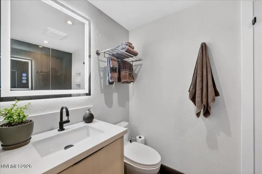 805 Joy Lake, Reno, Nevada 89511, 4 Bedrooms Bedrooms, ,3 BathroomsBathrooms,Residential,Residential,Joy Lake,260005199