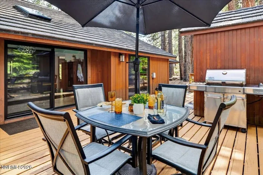 805 Joy Lake, Reno, Nevada 89511, 4 Bedrooms Bedrooms, ,3 BathroomsBathrooms,Residential,Residential,Joy Lake,260005199