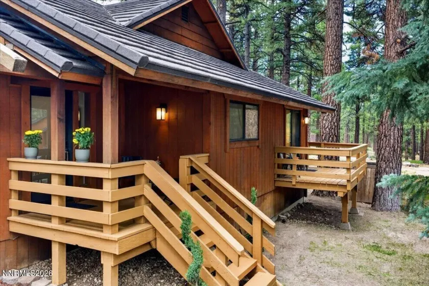 805 Joy Lake, Reno, Nevada 89511, 4 Bedrooms Bedrooms, ,3 BathroomsBathrooms,Residential,Residential,Joy Lake,260005199