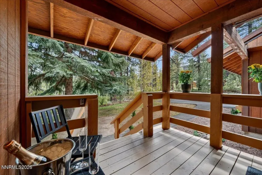 805 Joy Lake, Reno, Nevada 89511, 4 Bedrooms Bedrooms, ,3 BathroomsBathrooms,Residential,Residential,Joy Lake,260005199