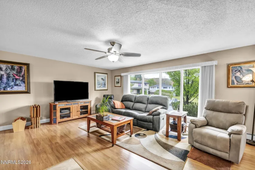 6 Gay, Carson City, Nevada 89703, 4 Bedrooms Bedrooms, ,2 BathroomsBathrooms,Residential,Residential,Gay,260005213