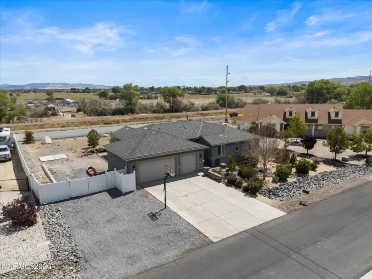619 Saddle Horn, Fernley, Nevada 89408, 3 Bedrooms Bedrooms, ,3 BathroomsBathrooms,Residential,Residential,Saddle Horn,260005214