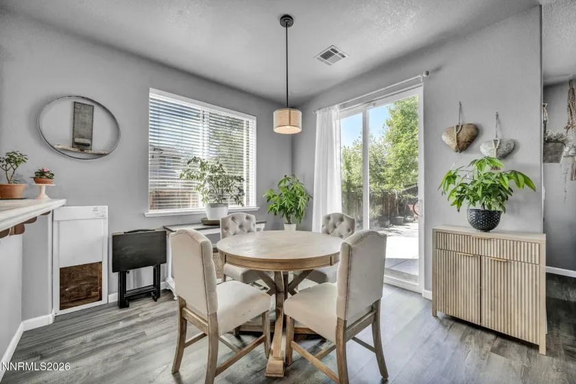 3664 Banfi, Sparks, Nevada 89436, 4 Bedrooms Bedrooms, ,3 BathroomsBathrooms,Residential,Residential,Banfi,260005234