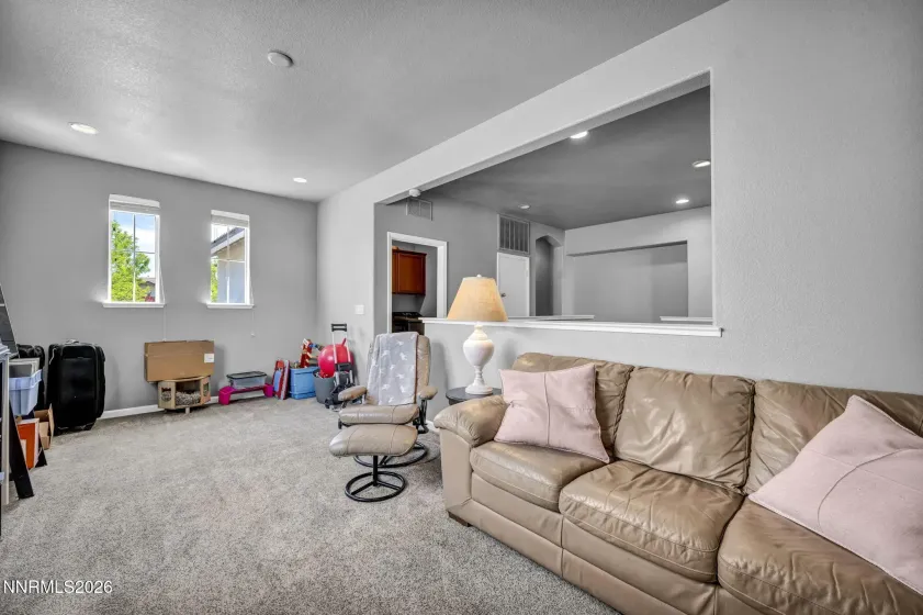 3664 Banfi, Sparks, Nevada 89436, 4 Bedrooms Bedrooms, ,3 BathroomsBathrooms,Residential,Residential,Banfi,260005234