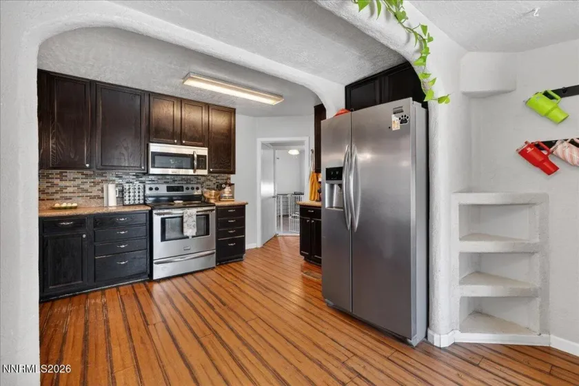 270 Vine, Fernley, Nevada 89408, 3 Bedrooms Bedrooms, ,1 BathroomBathrooms,Residential,Residential,Vine,260005200