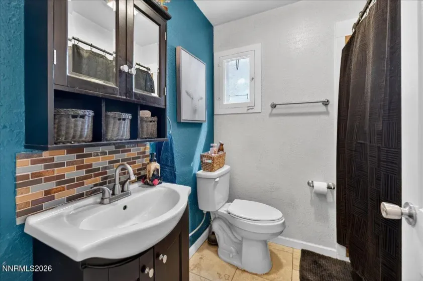 270 Vine, Fernley, Nevada 89408, 3 Bedrooms Bedrooms, ,1 BathroomBathrooms,Residential,Residential,Vine,260005200