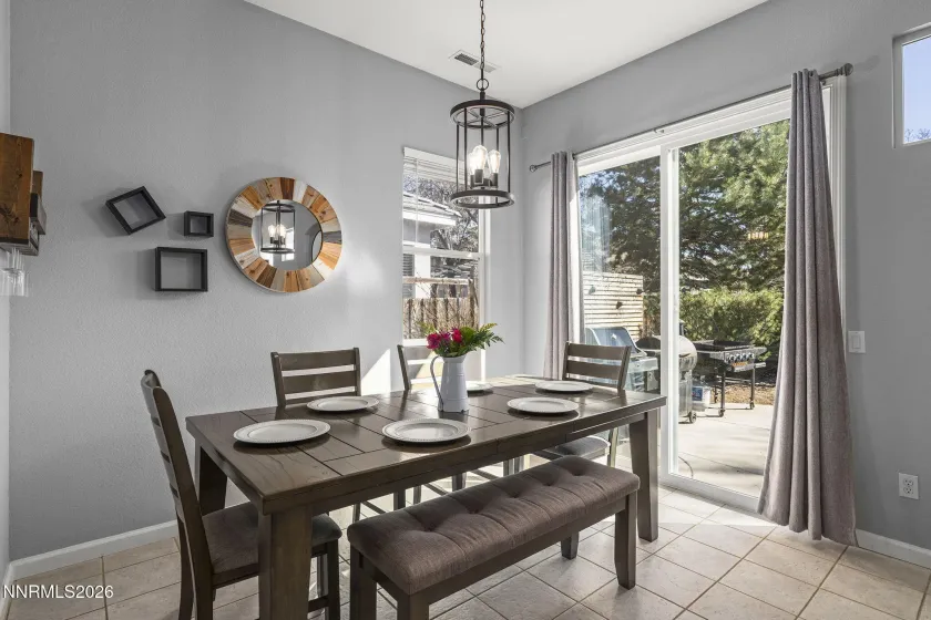 2633 Arrow Smith, Sparks, Nevada 89436, 3 Bedrooms Bedrooms, ,2 BathroomsBathrooms,Residential,Residential,Arrow Smith,260005202