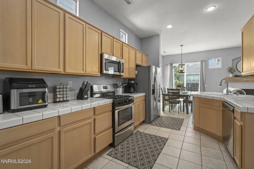 2633 Arrow Smith, Sparks, Nevada 89436, 3 Bedrooms Bedrooms, ,2 BathroomsBathrooms,Residential,Residential,Arrow Smith,260005202