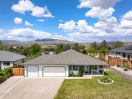 9305 Cordoba, Sparks, Nevada 89441, 4 Bedrooms Bedrooms, ,2 BathroomsBathrooms,Residential,Residential,Cordoba,260005205
