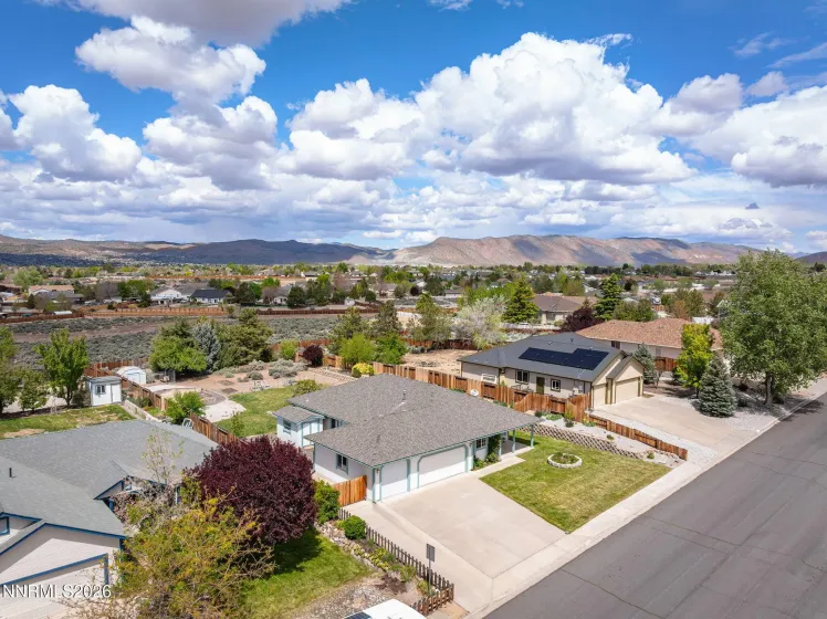 9305 Cordoba, Sparks, Nevada 89441, 4 Bedrooms Bedrooms, ,2 BathroomsBathrooms,Residential,Residential,Cordoba,260005205