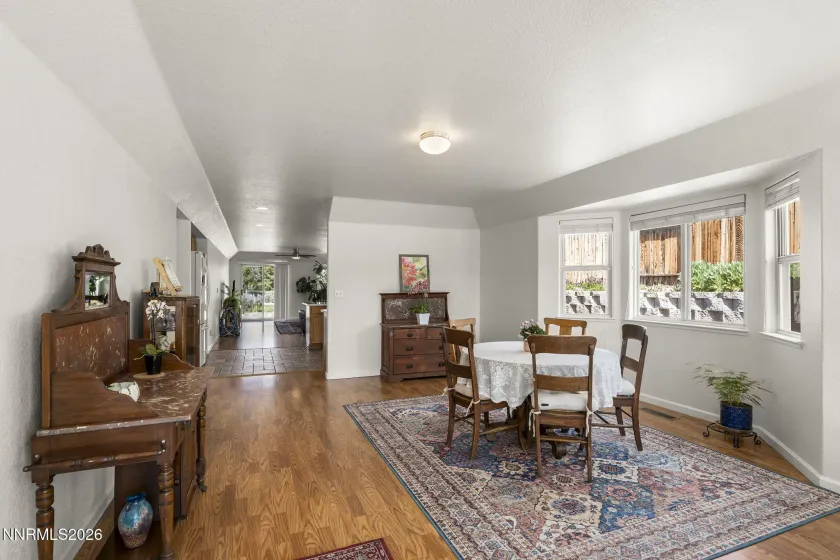 9305 Cordoba, Sparks, Nevada 89441, 4 Bedrooms Bedrooms, ,2 BathroomsBathrooms,Residential,Residential,Cordoba,260005205