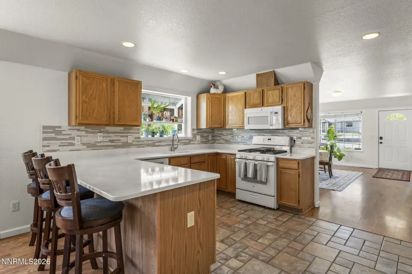 9305 Cordoba, Sparks, Nevada 89441, 4 Bedrooms Bedrooms, ,2 BathroomsBathrooms,Residential,Residential,Cordoba,260005205