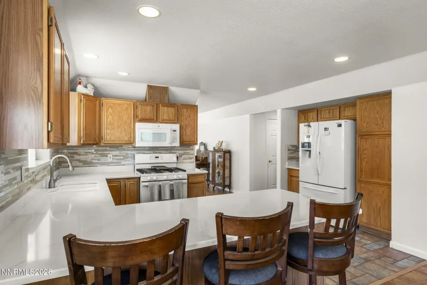 9305 Cordoba, Sparks, Nevada 89441, 4 Bedrooms Bedrooms, ,2 BathroomsBathrooms,Residential,Residential,Cordoba,260005205