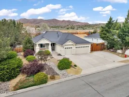 1057 Fuggles, Sparks, Nevada 89441, 4 Bedrooms Bedrooms, ,2 BathroomsBathrooms,Residential,Residential,Fuggles,260005206